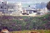 الغجر، وبدت ناقلة جند اسرائيلية