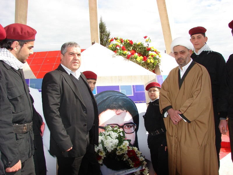 في تفاحتا