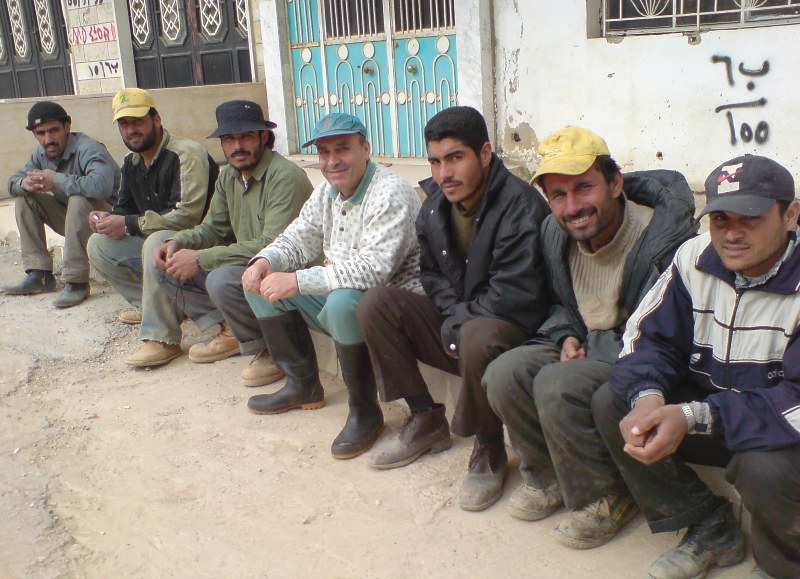 من المعيب نسيان فضل أصحاب الزنود السمر الذين أعادوا بناء الخيام بعد عدوان تموز..