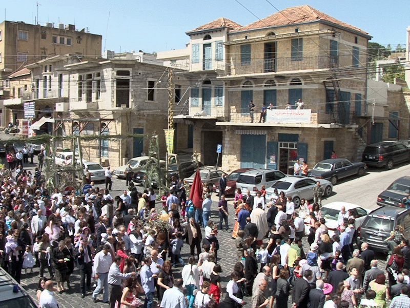 DSC06384 FOTO GEORGE ACHY - ساحة مرجعيون تغص بالمؤمنين في زياح الشعانين