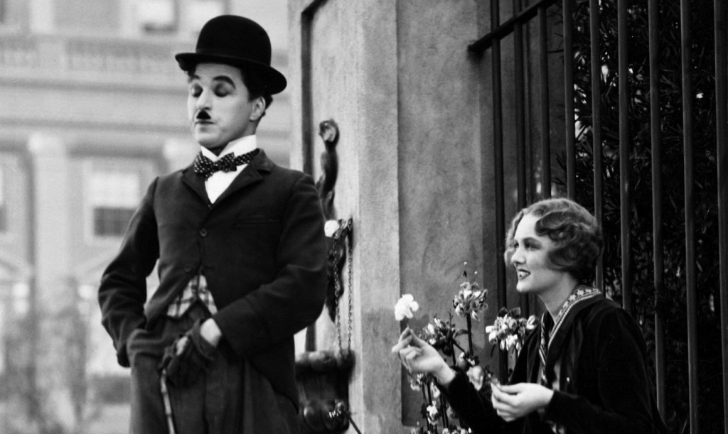 من فيلم أضواء المدينة لشارلي شابلن