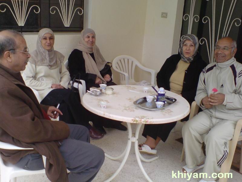 أبو علي حسين وهبي وعائلته بضيافة المربي \
