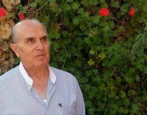 إبراهيم سعد هو الذي حمل عبء الكلمات على ظهر ابجديته ، دون ان يتأفف