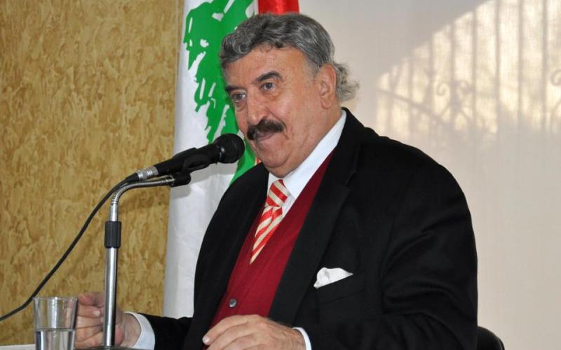 الأستاذ كمال شاتيلا