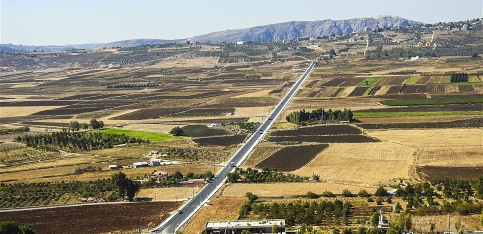 سهل الخيام قبل التعديات الإسمنتية