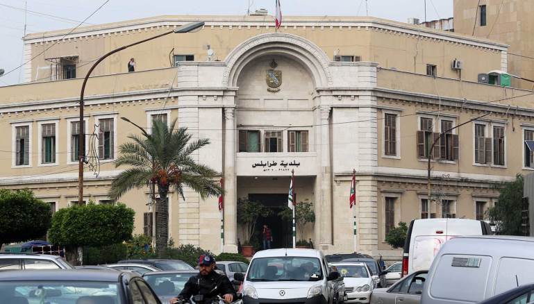 انحلال كبير يعصف السلطة المحلية (علي علّوش)