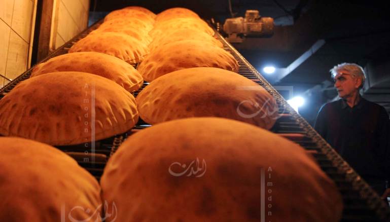 أغلقت غالبية الأفران أبوابها كلياً وتوقفت عن إنتاج الخبز (مصطفى جمال الدين)