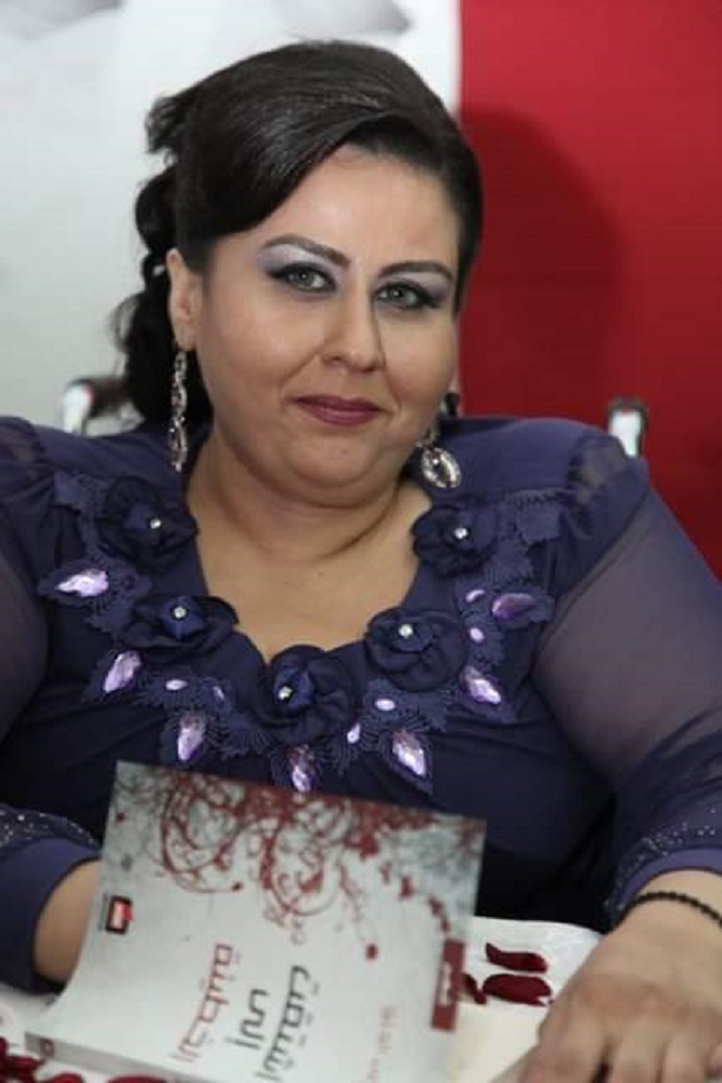 الاعلامية والشاعرة رلى الحلو