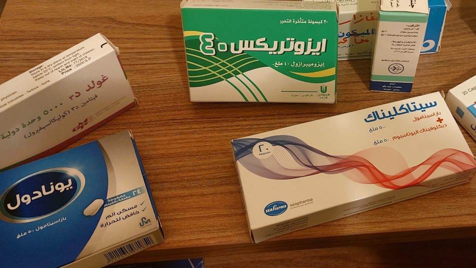 يقول مواطن عكاري: عشرون علبة سورية بسعر علبة بلبنان (المدن)