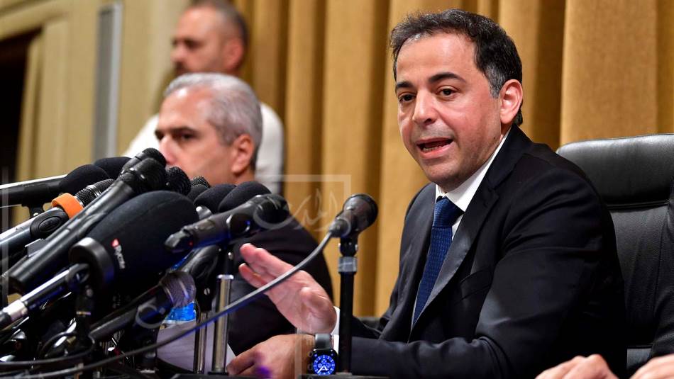 المصارف تضرّرت من وقف عمليات منصة صيرفة (عباس سلمان)