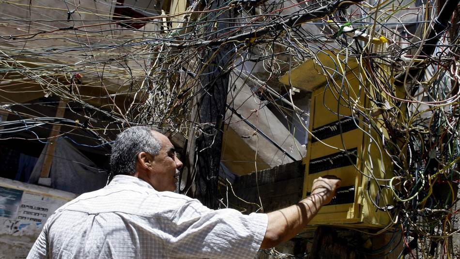 لا غنى عن المولّدات الخاصة حتى الآن (getty)