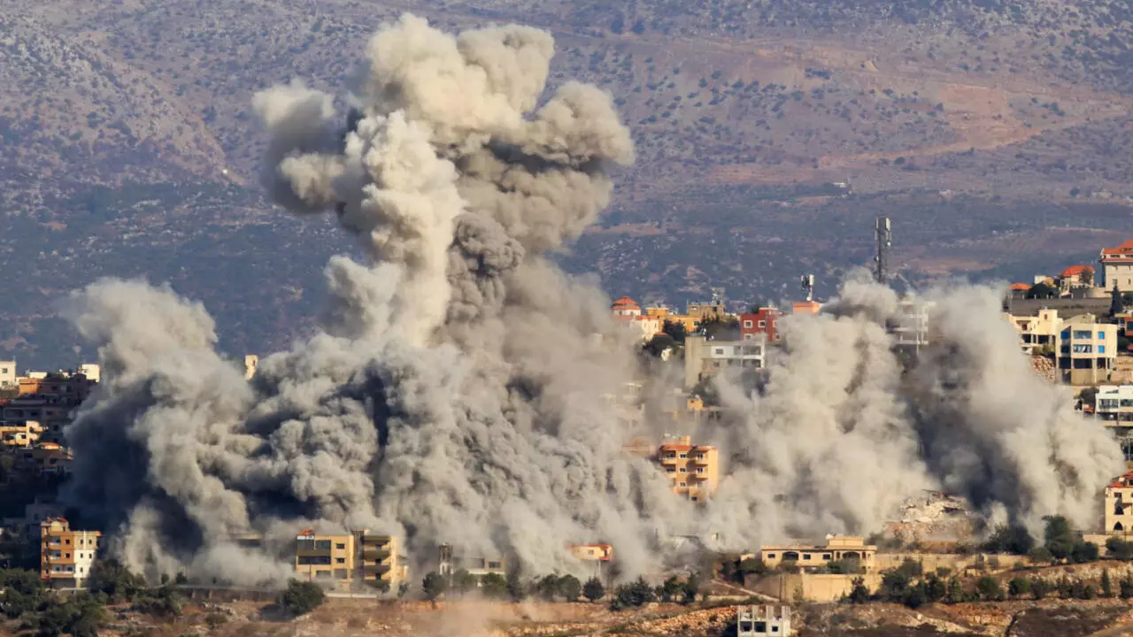 الغارات الاسرائيلية على لبنان (الصورة من France24)