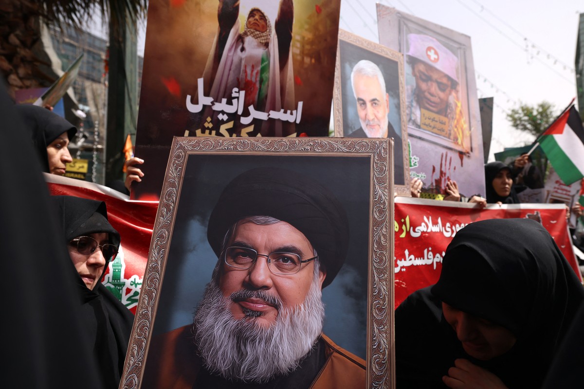لن تنهار النظم الدينية لدى شيعة لبنان بقدر فقدانهم حليفاً دينياً وسياسياً كبيراً (أ ف ب)