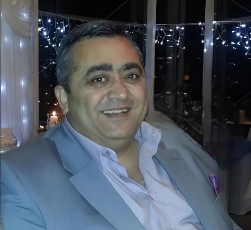 فقيد الاغتراب الغالي المأسوف عليه المرحوم أحمد فايز عطية